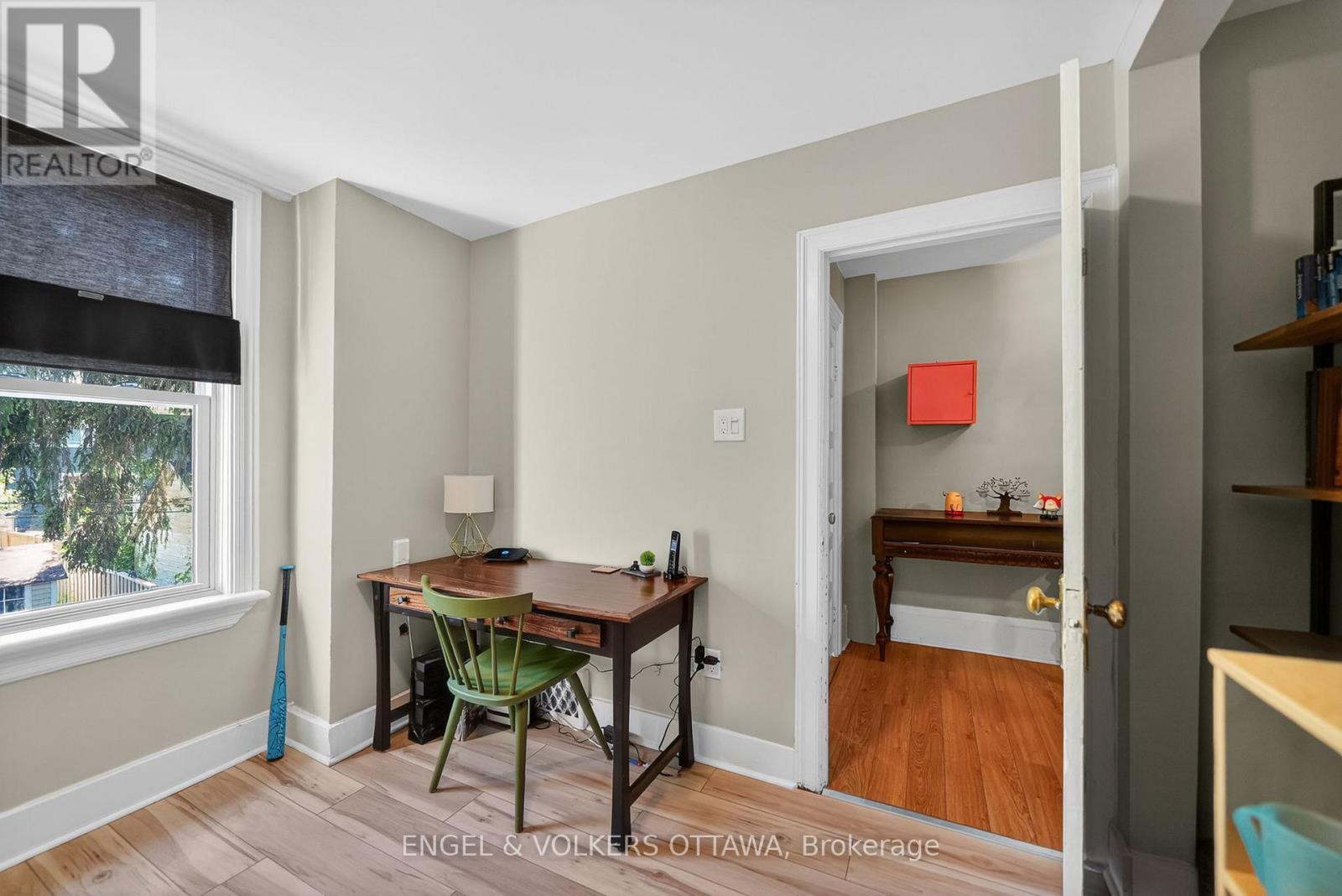 438 BYRON AVENUE - 19