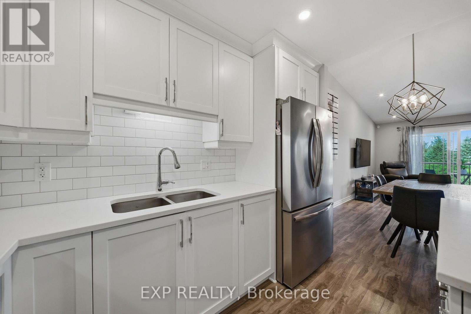 #203 225 SPENCE AVENUE - 15