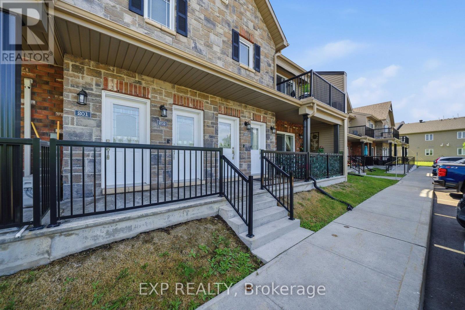 #203 225 SPENCE AVENUE - 2