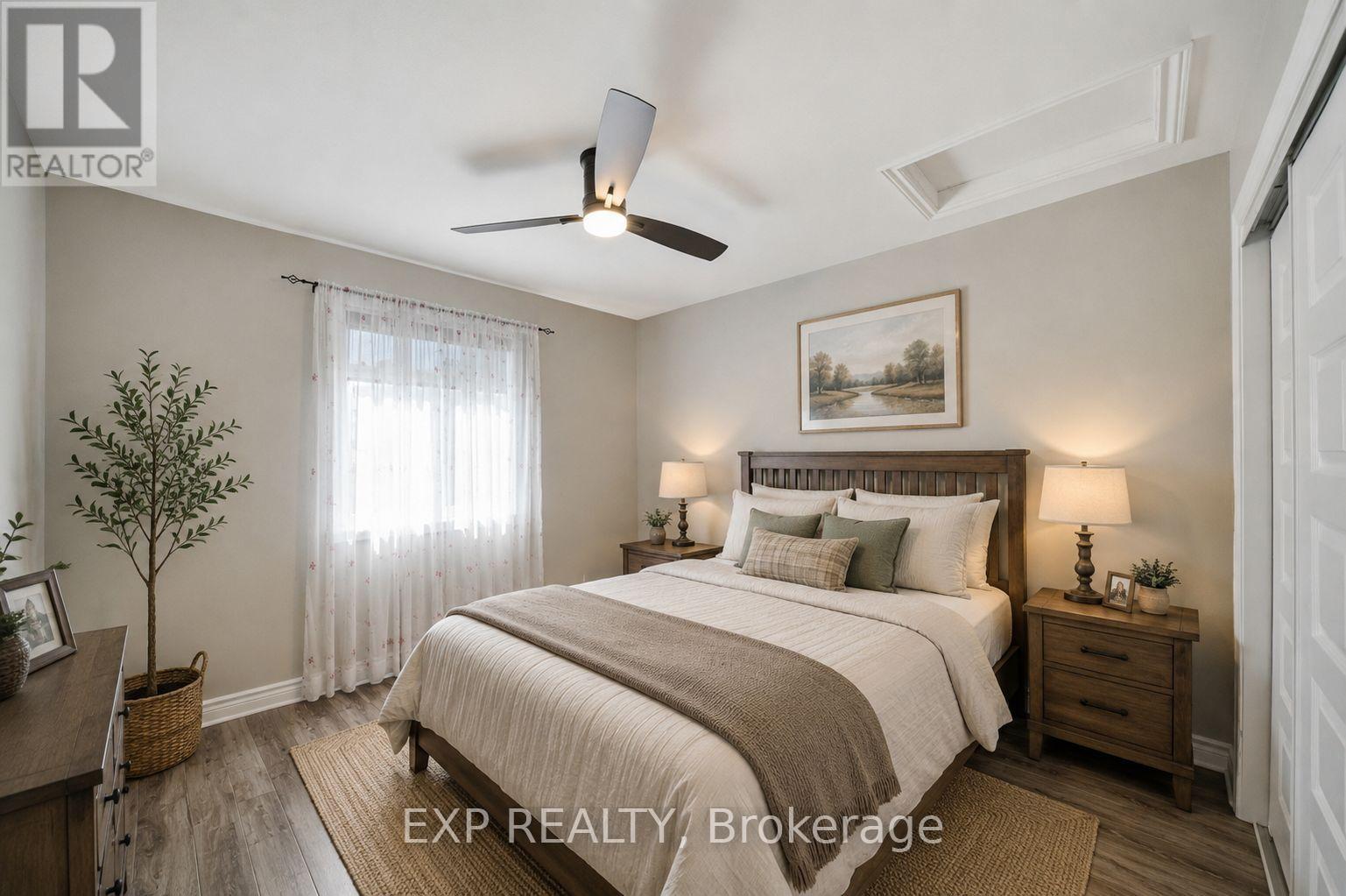 #203 225 SPENCE AVENUE - 23