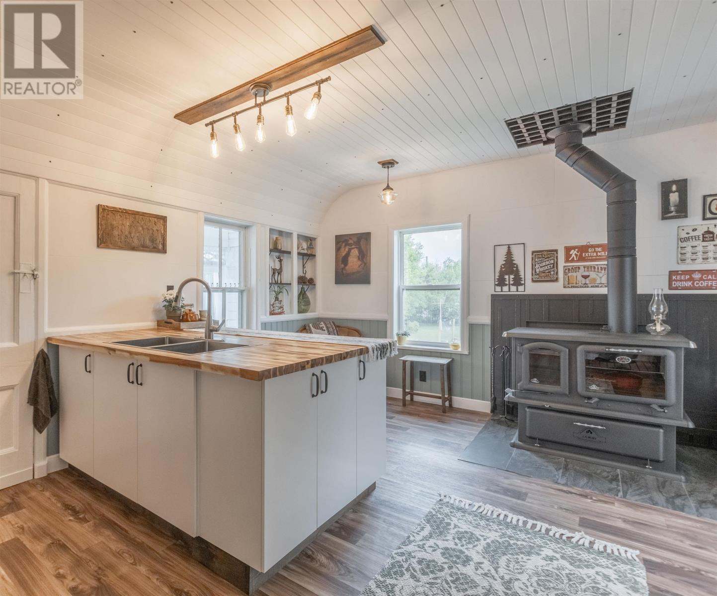2404 Primrose Road - 13