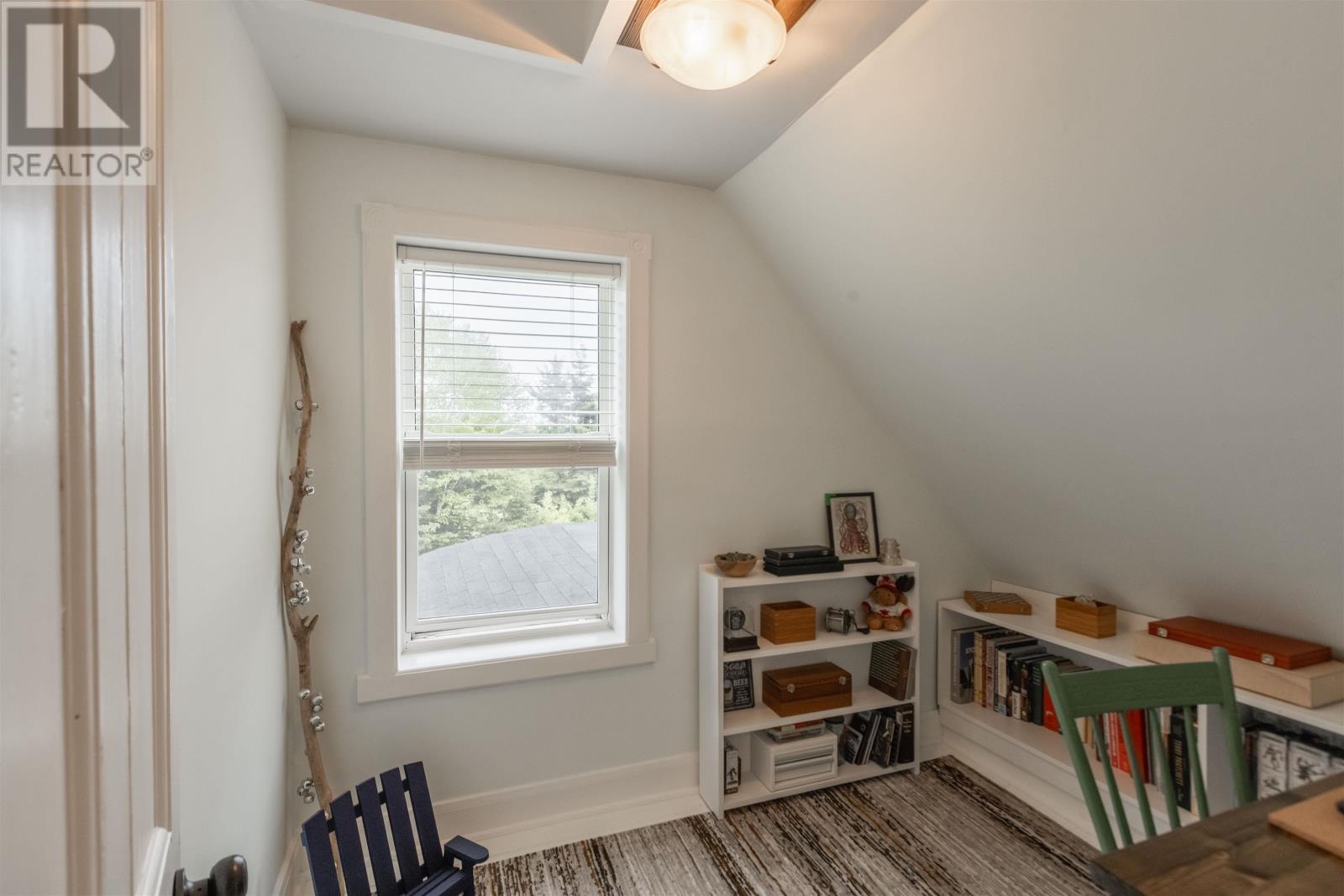 2404 Primrose Road - 40
