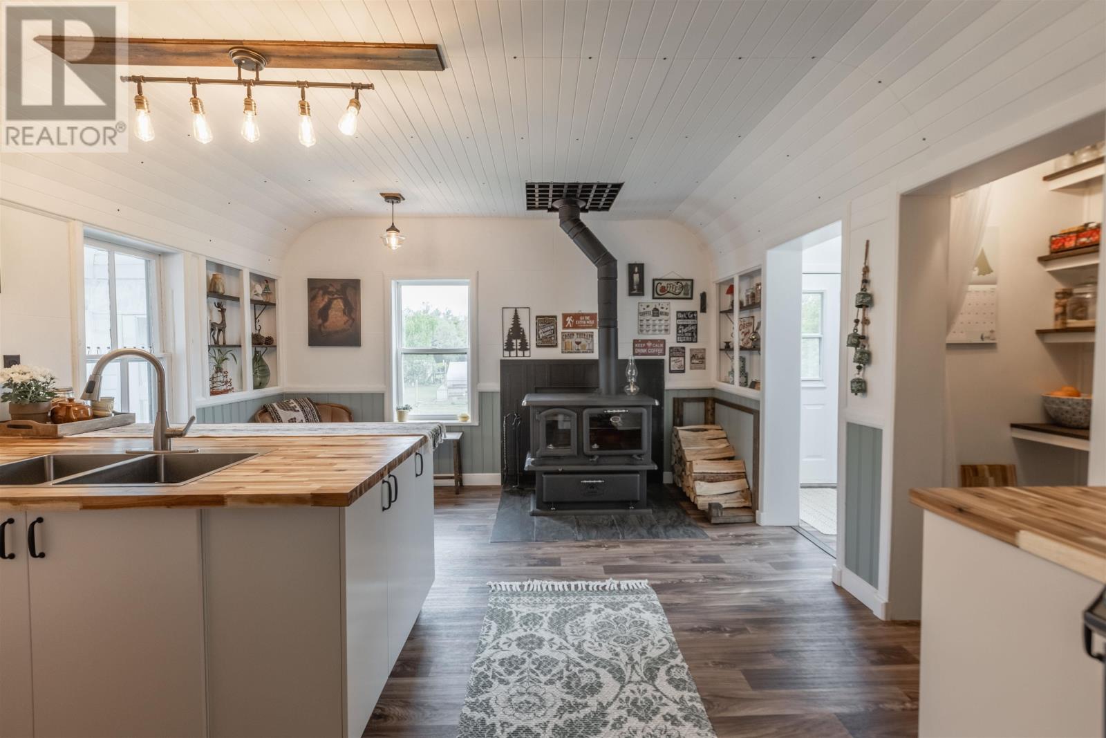 2404 Primrose Road - 12