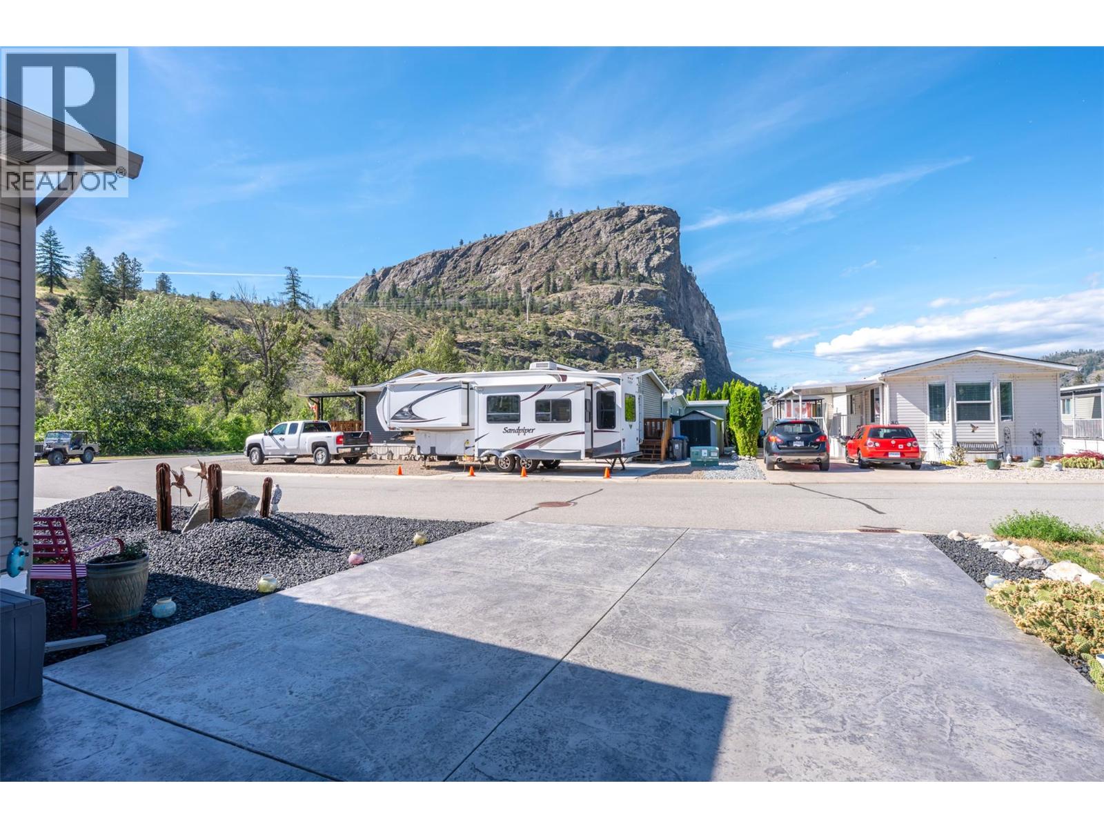 #79 8598 Highway 97 - 30