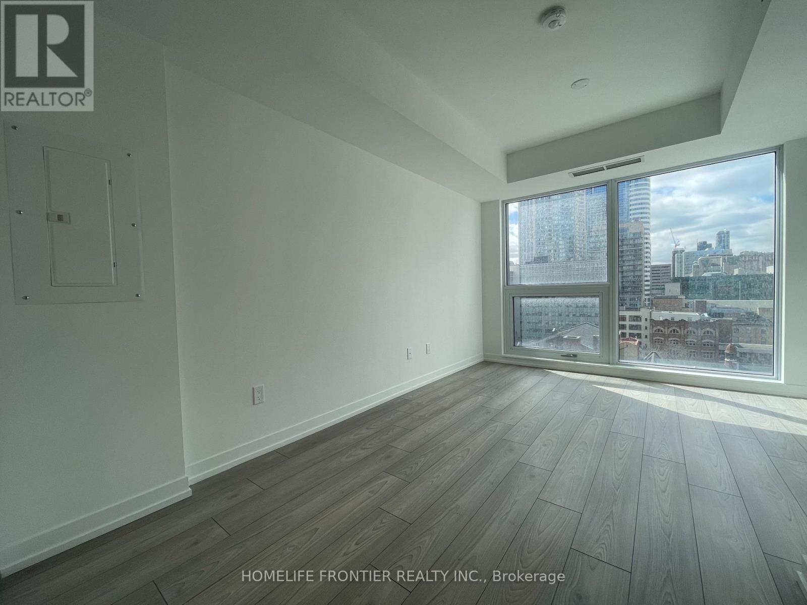 #1108 82 DALHOUSIE STREET - 6
