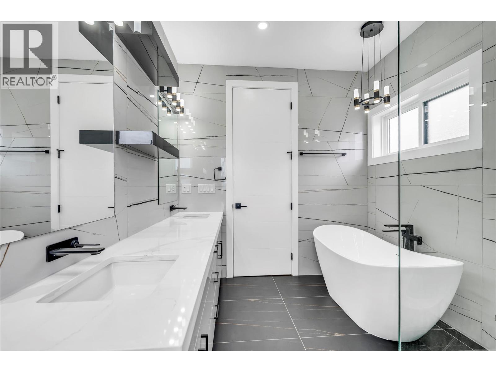 1720 Treffry Place - 9