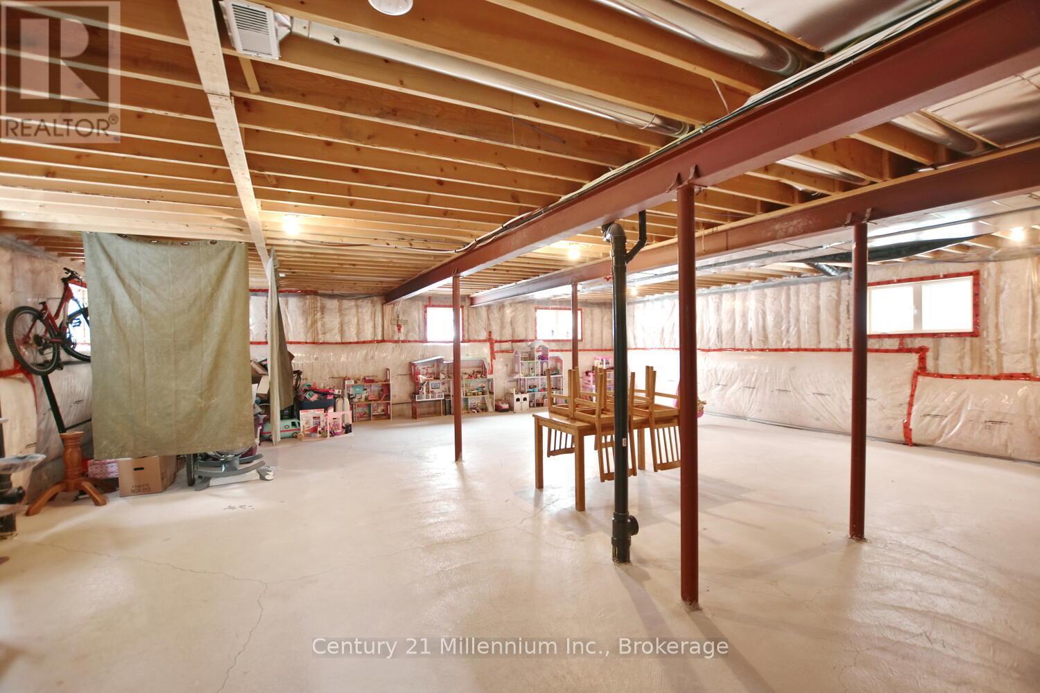 133 WHITE SANDS WAY - 38