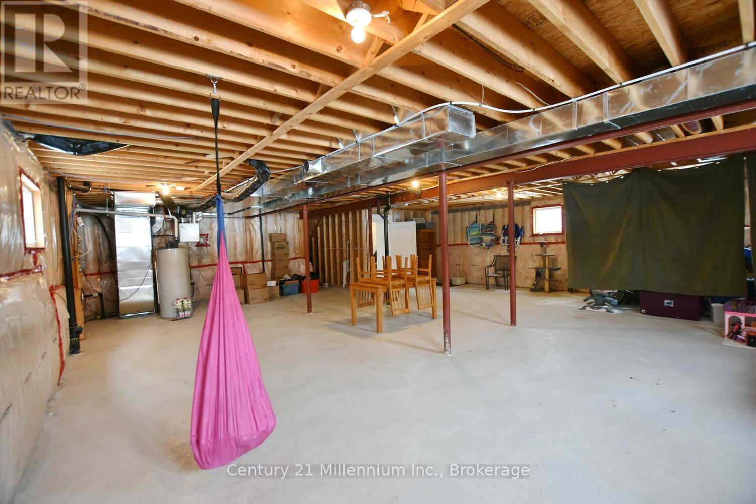 133 WHITE SANDS WAY - 39
