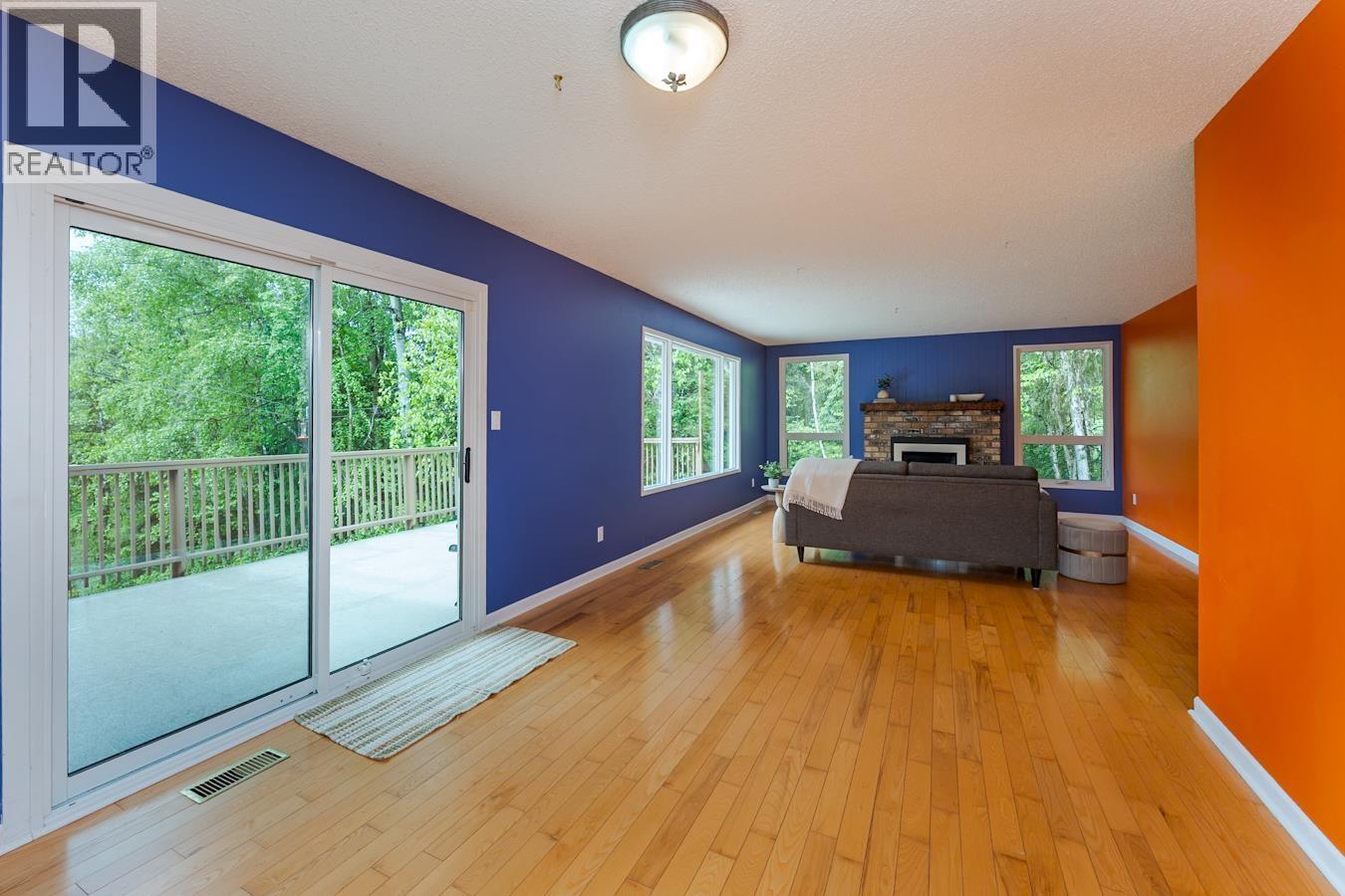 7411 TOOMBS DRIVE - 8