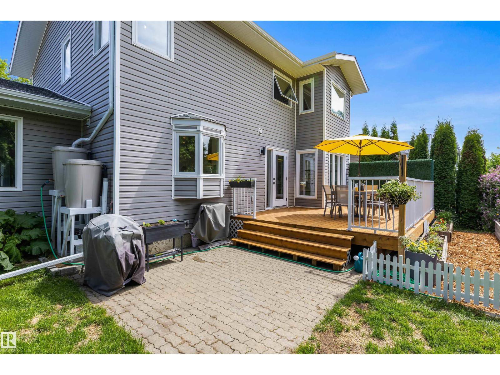 98 LANGHOLM DR — photo 41