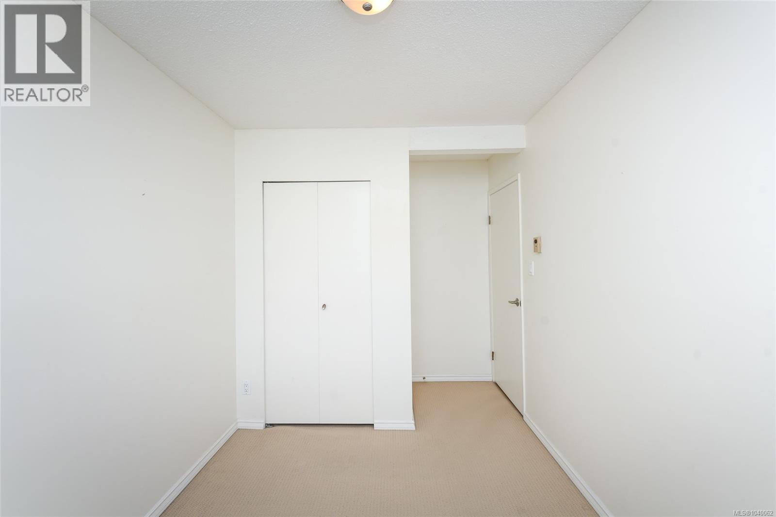 #305 1537 Noel Ave - 36