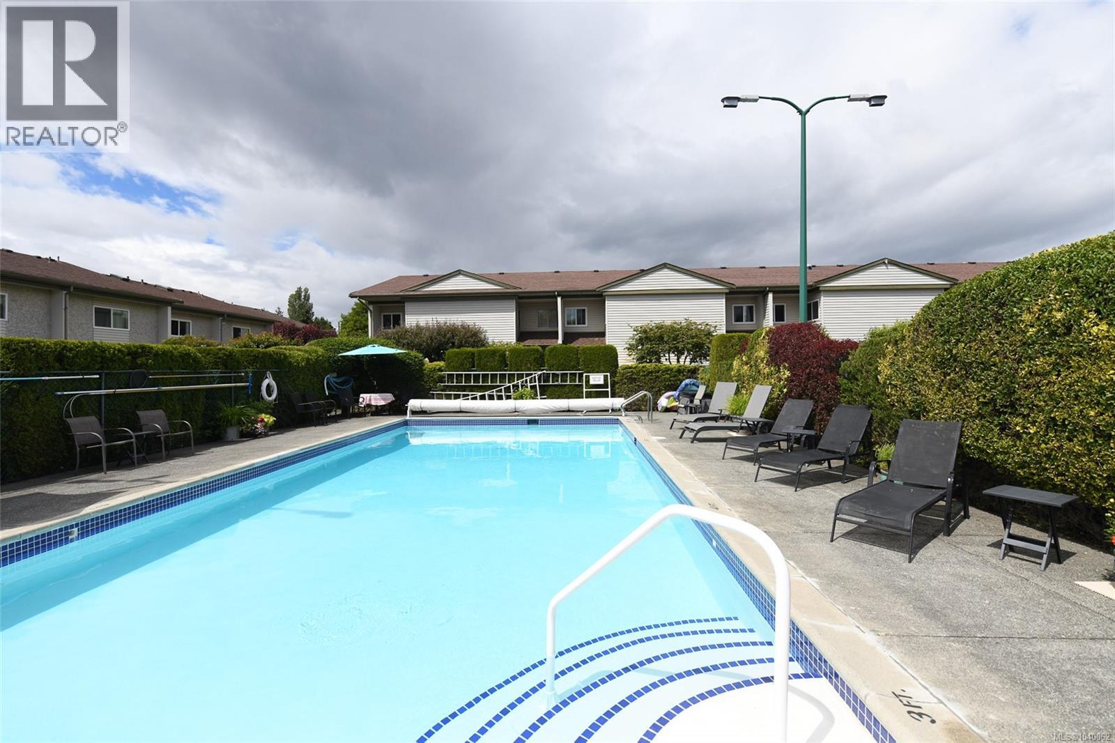 #305 1537 Noel Ave - 39