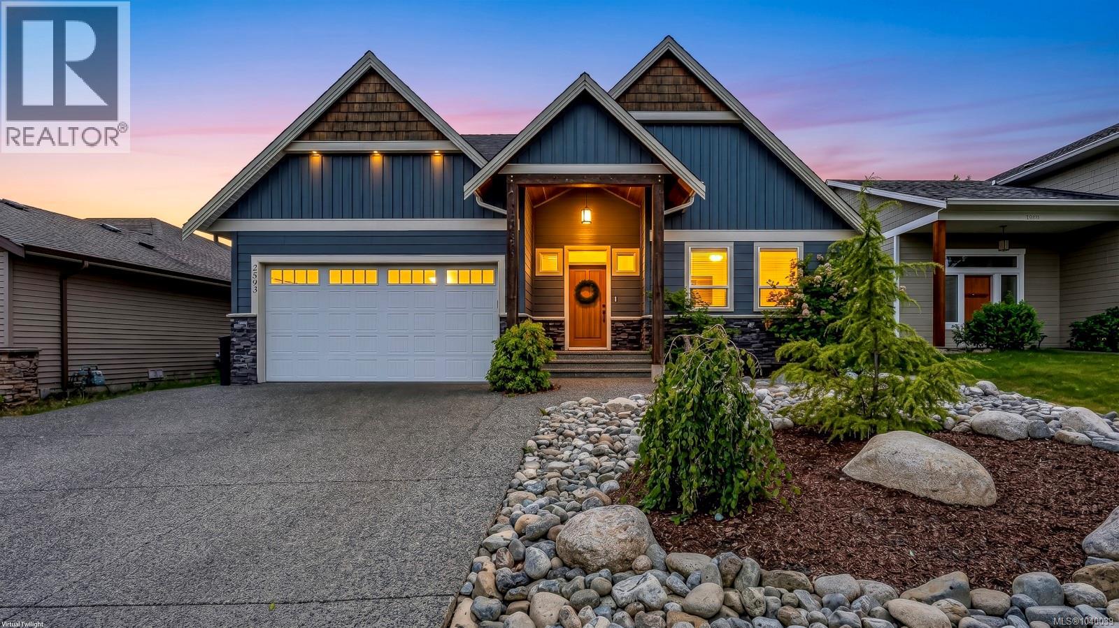 2593 Kendal Ave - 28