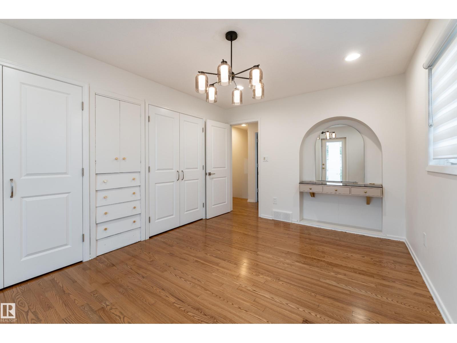 7802 132A AV NW — photo 16