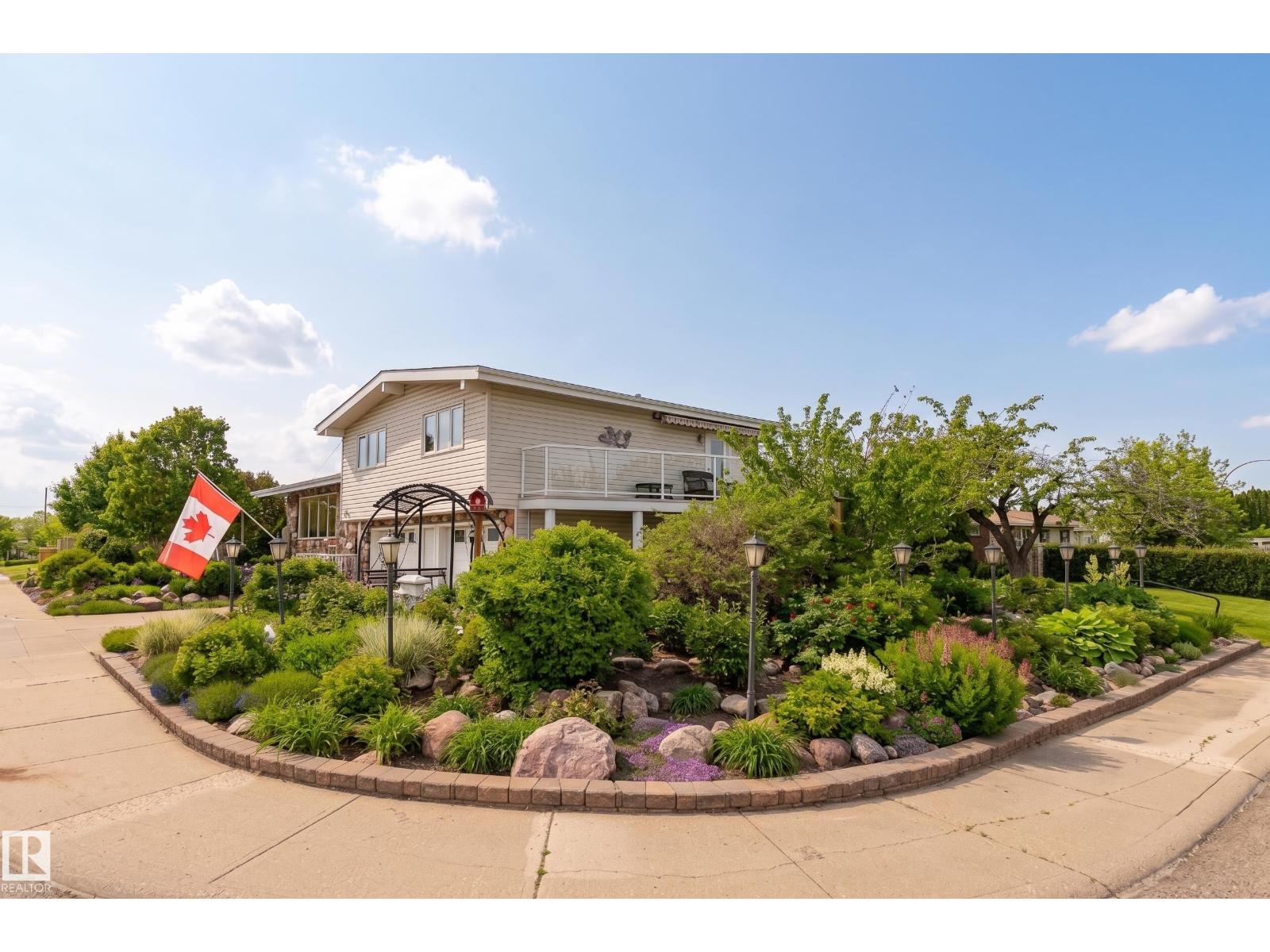 7802 132A AV NW - photo 2