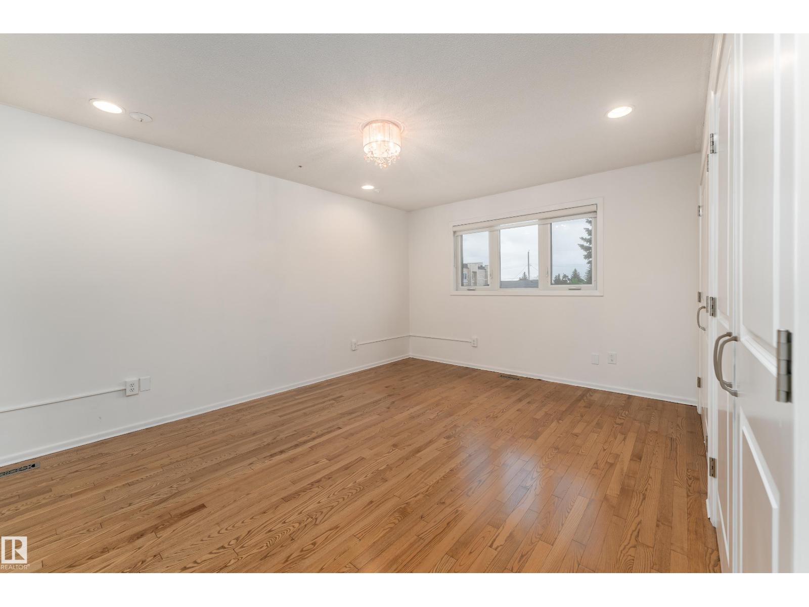 7802 132A AV NW — photo 21