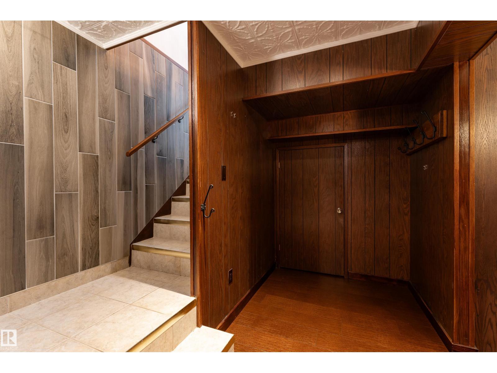 7802 132A AV NW — photo 34