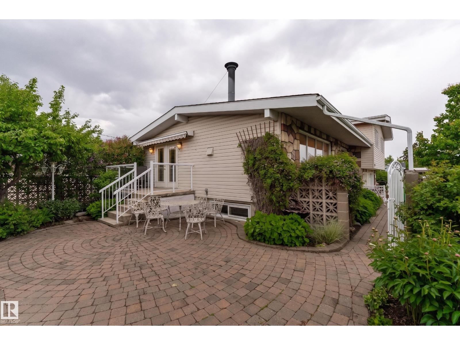 7802 132A AV NW — photo 42