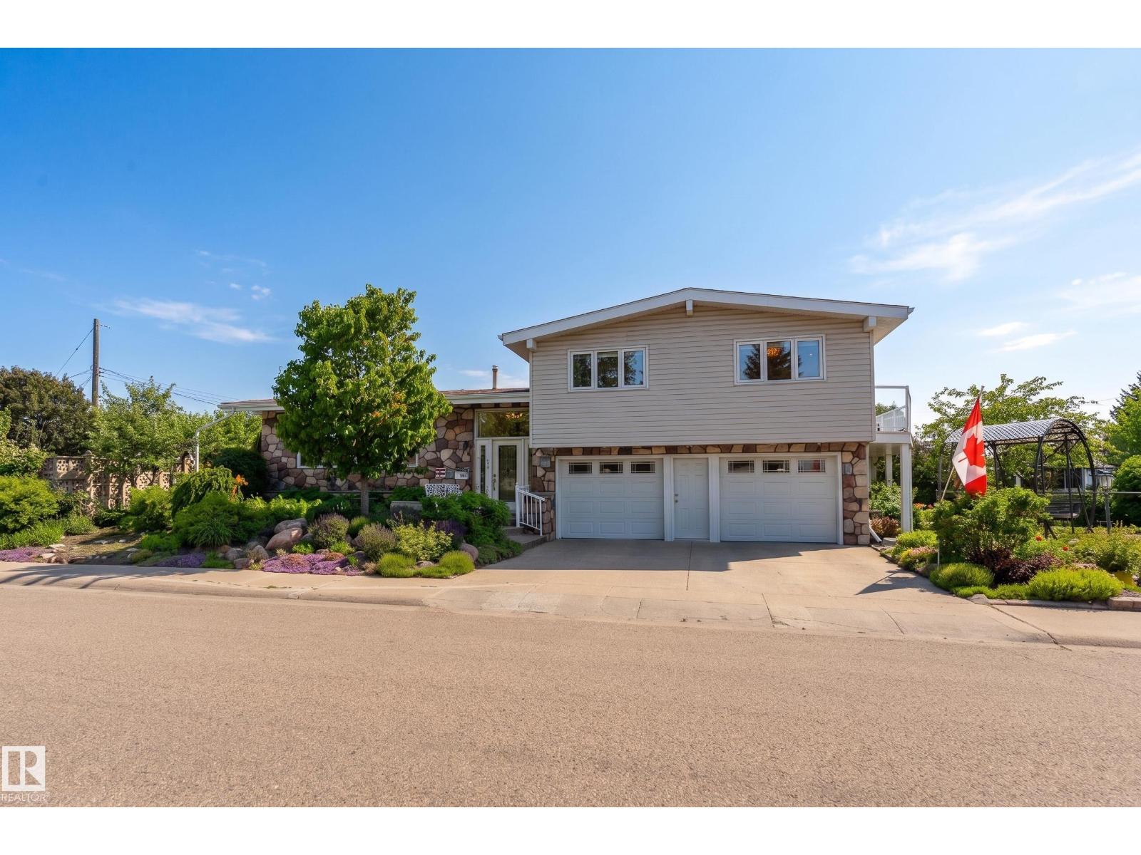 7802 132A AV NW — photo 46