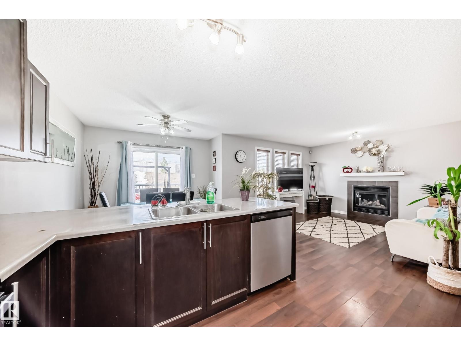 3734 9 ST NW - 10
