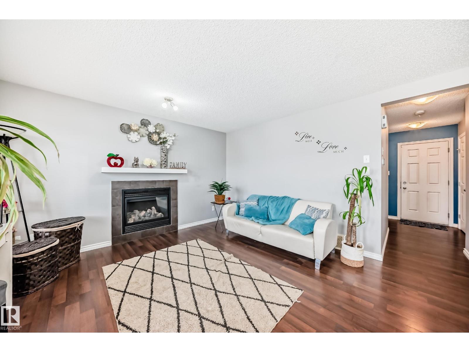 3734 9 ST NW - 17