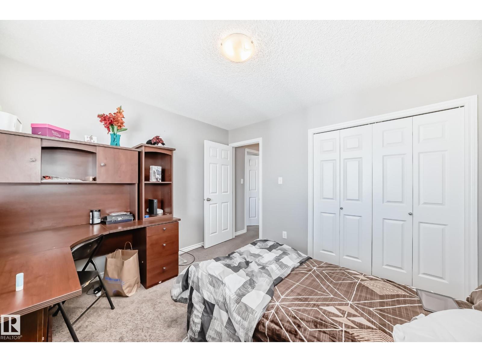 3734 9 ST NW - 24