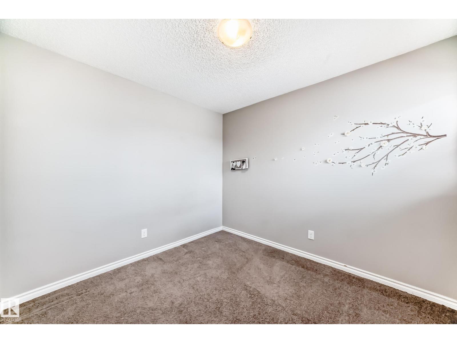 3734 9 ST NW - 27