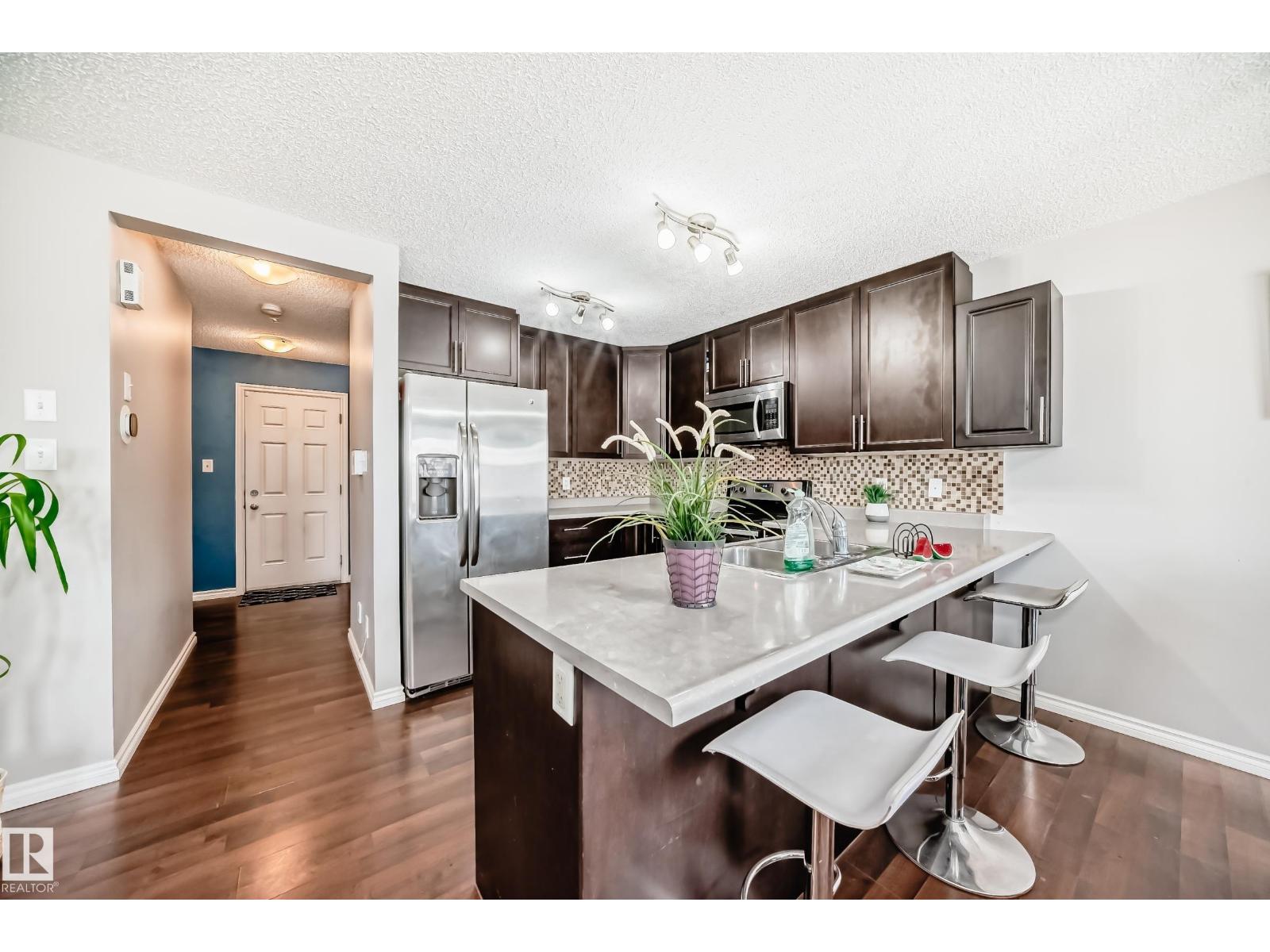 3734 9 ST NW - 6