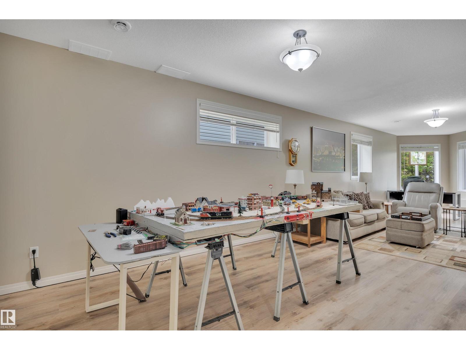 27 BRIARWOOD VG — photo 41