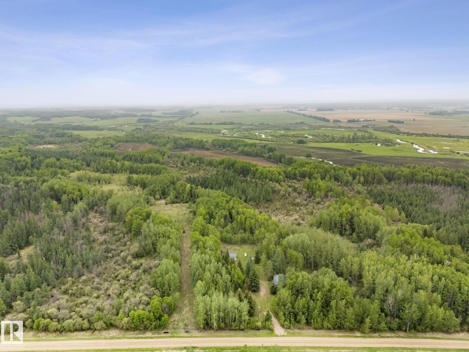 24007 TWP ROAD 592 - 21
