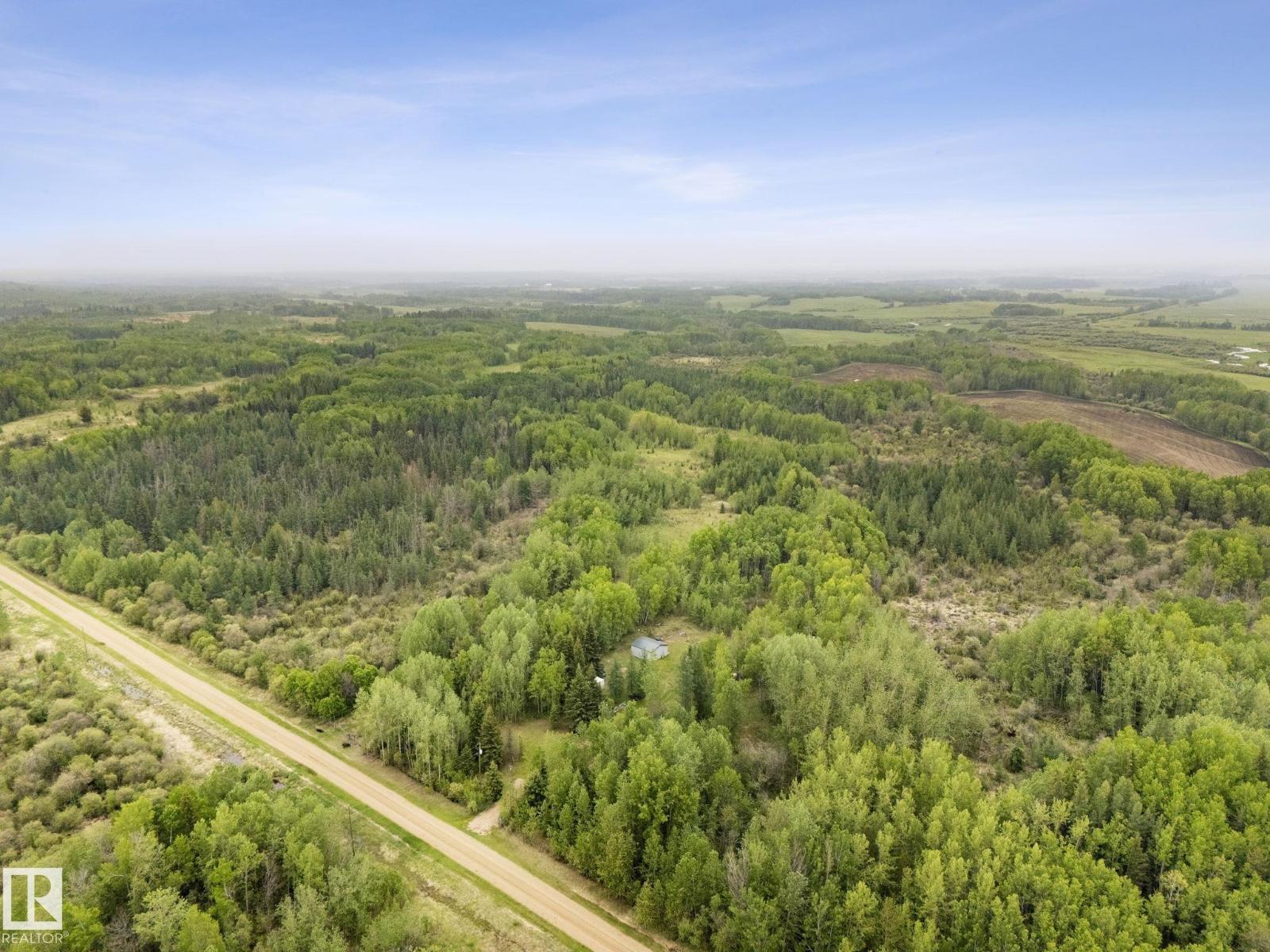 24007 TWP ROAD 592 - 22