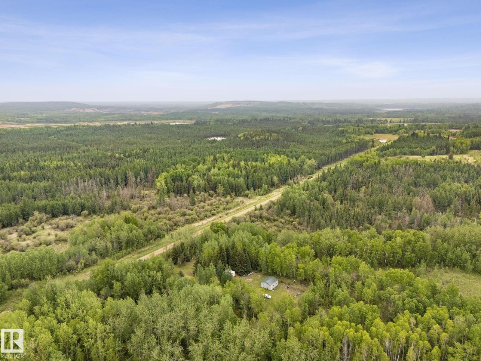 24007 TWP ROAD 592 - 24