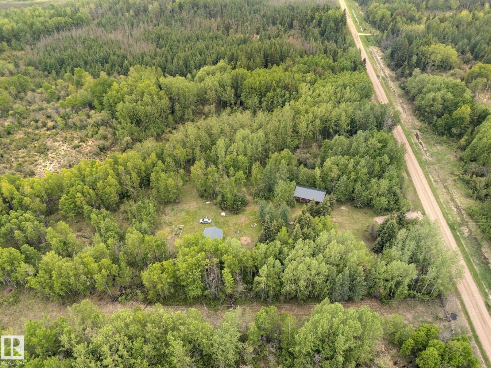 24007 TWP ROAD 592 - 32
