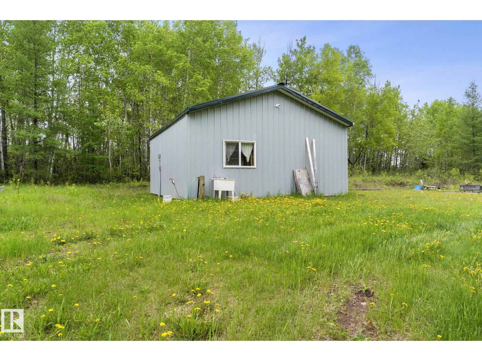 24007 TWP ROAD 592 - 4