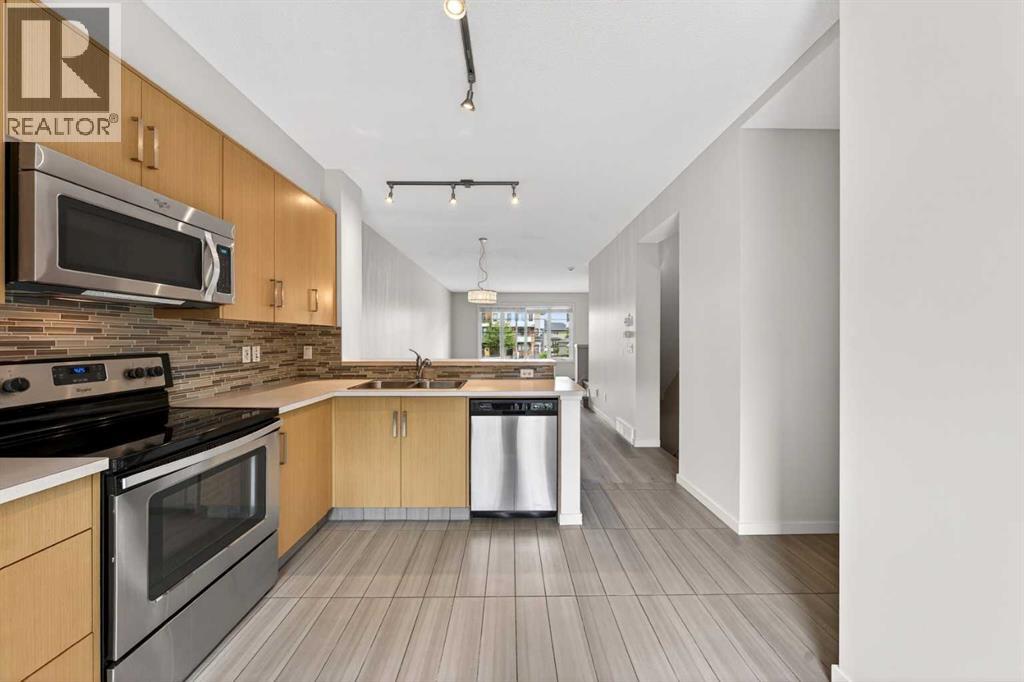 4 Walden Walk SE — photo 16