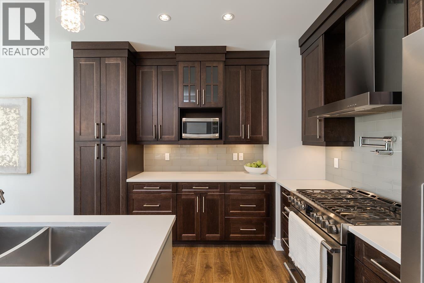 4110 ZANETTE PLACE - 9