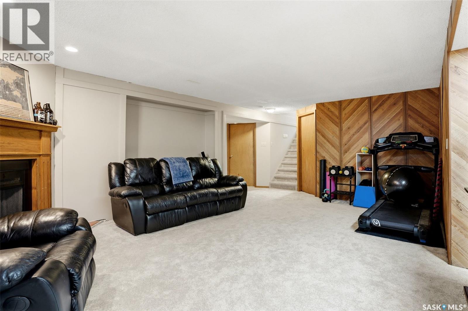 83 Tremaine AVENUE — photo 25
