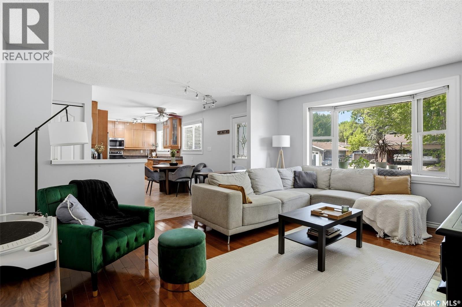 83 Tremaine AVENUE - photo 5