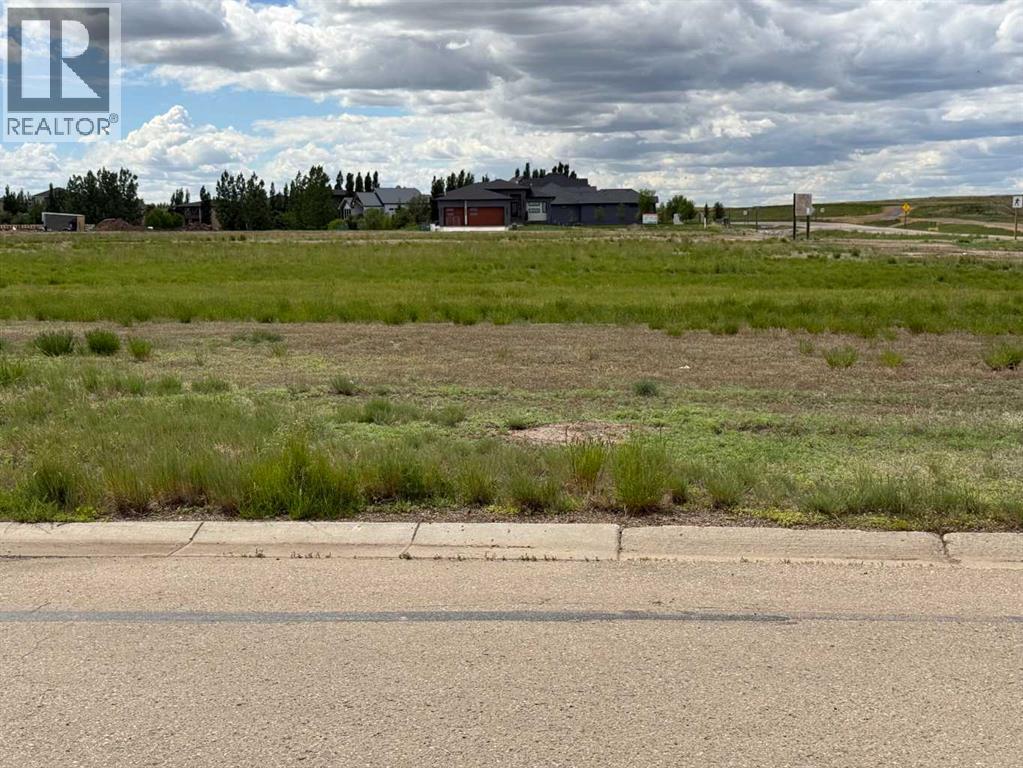 view of lot