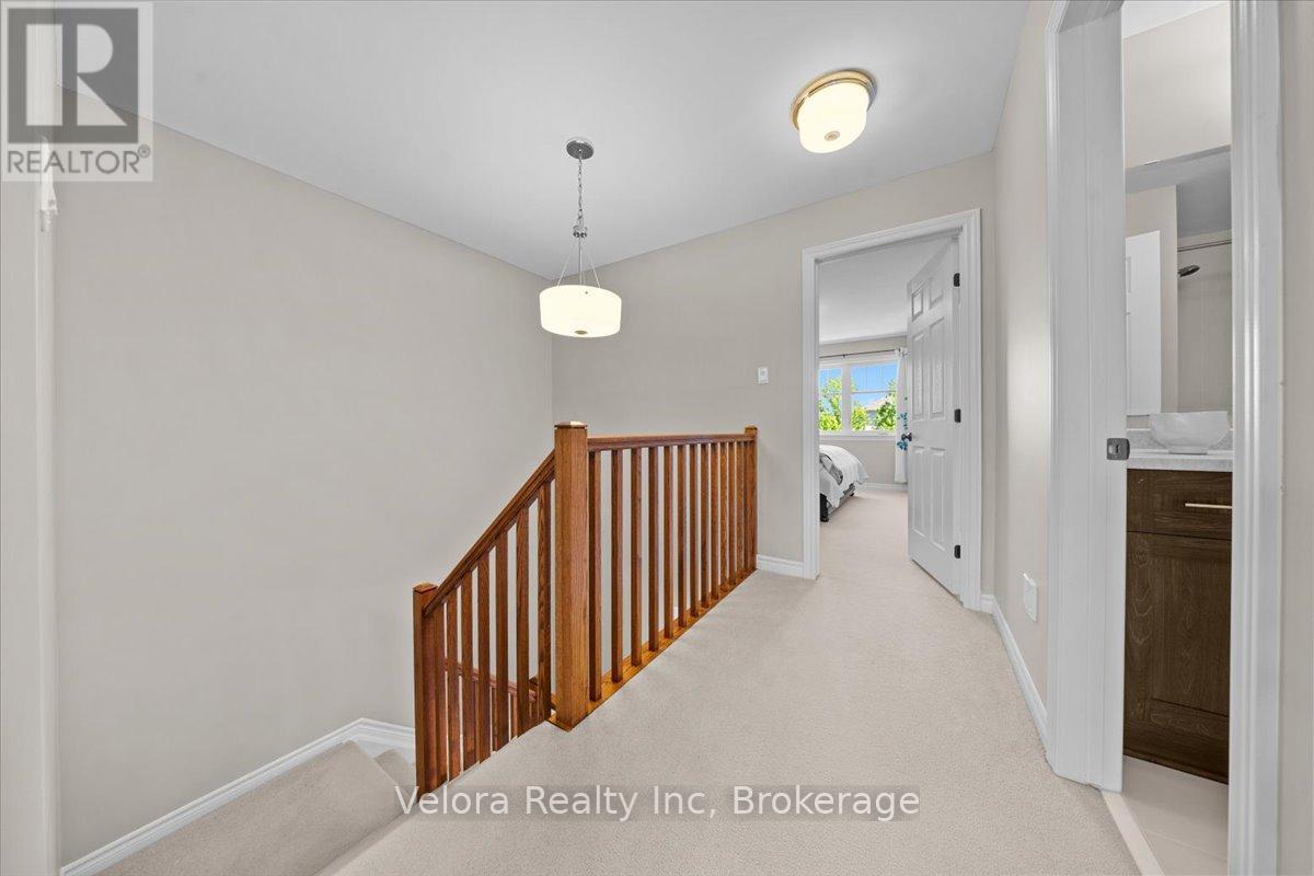 3 Bed, 3 Bath House for Sale in Ottawa – 366 WARMSTONE DRIVE, Ottawa – MLS# X13428706 - Image 20
