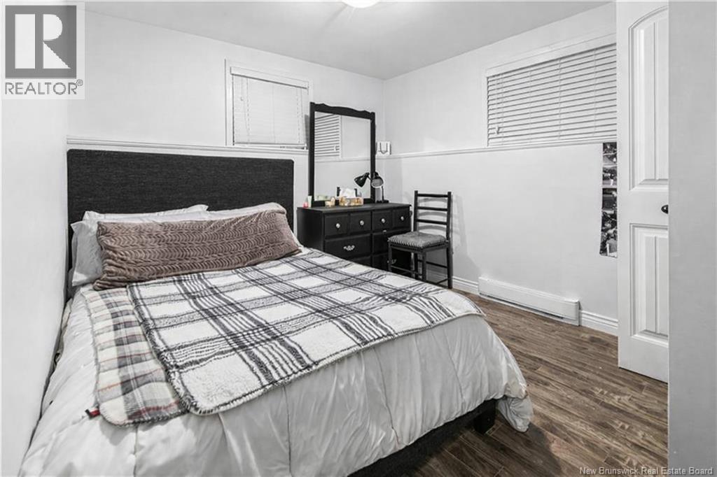 74 Ashley Crescent - 7