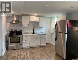 74 Ashley Crescent, photo 5
