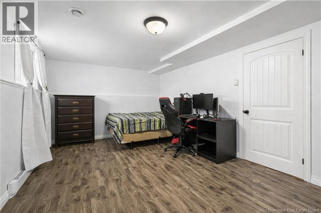 74 Ashley Crescent - 6
