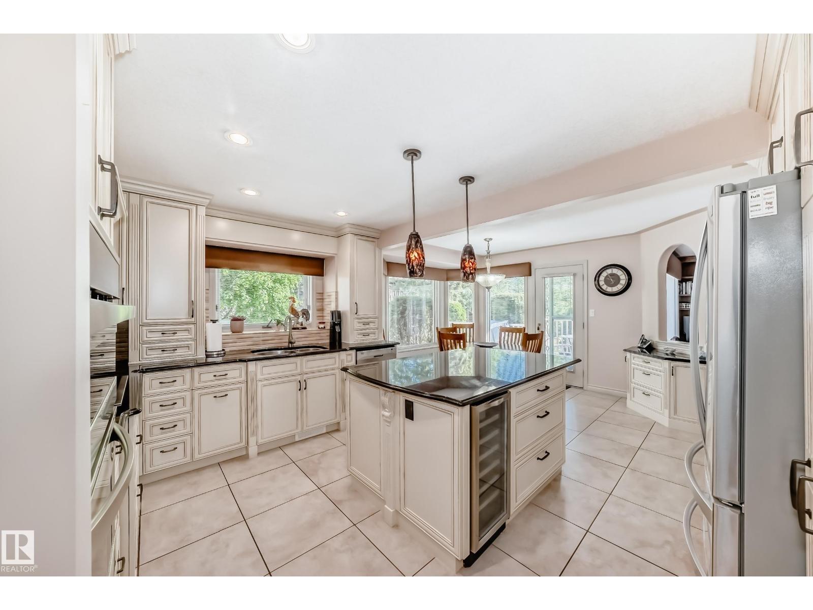 17416 53 AV NW - 14