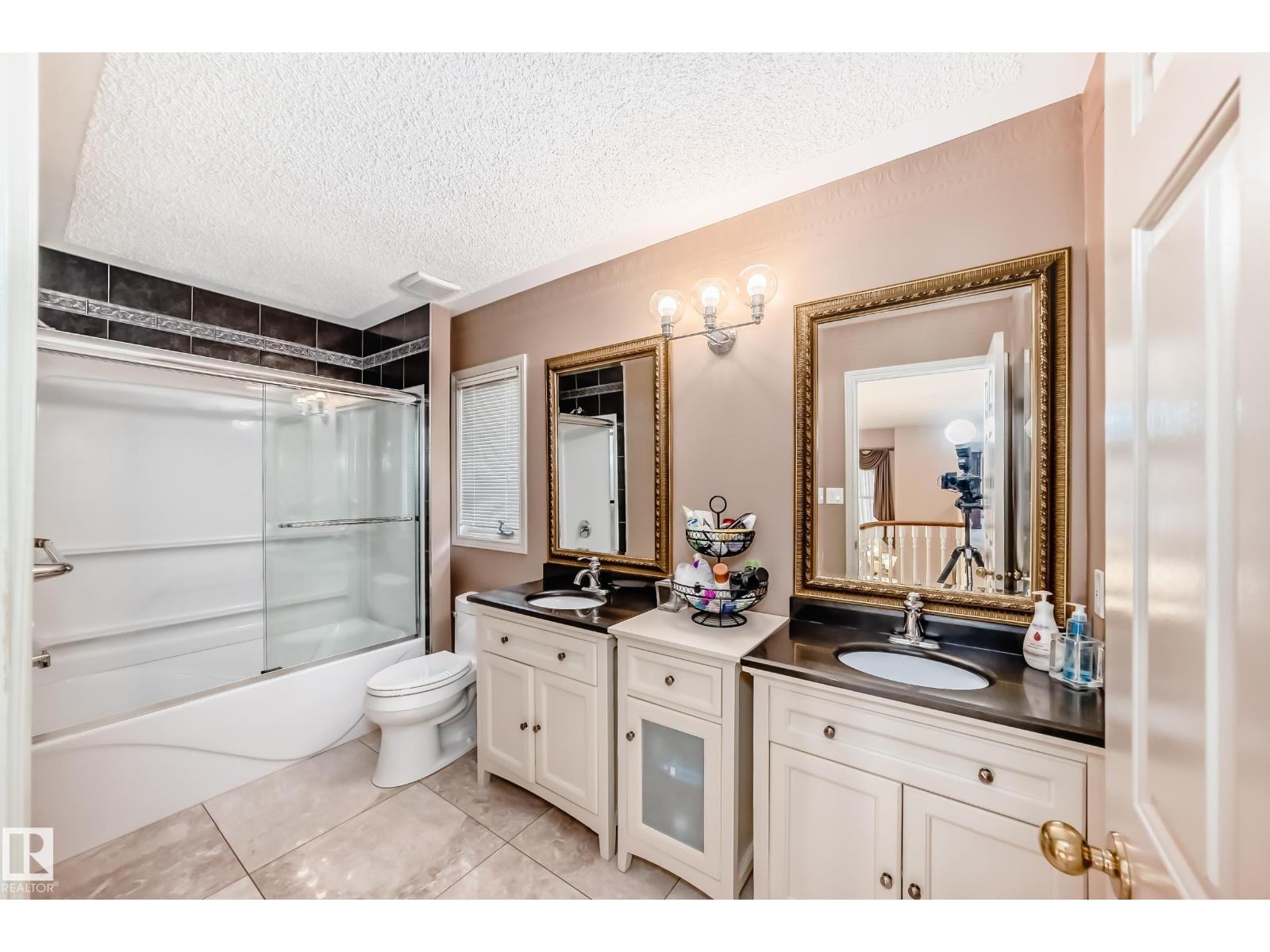 17416 53 AV NW - 46