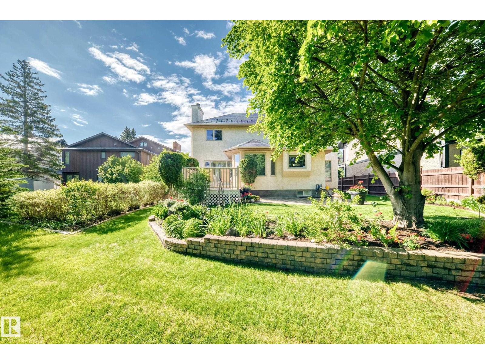 17416 53 AV NW - 75