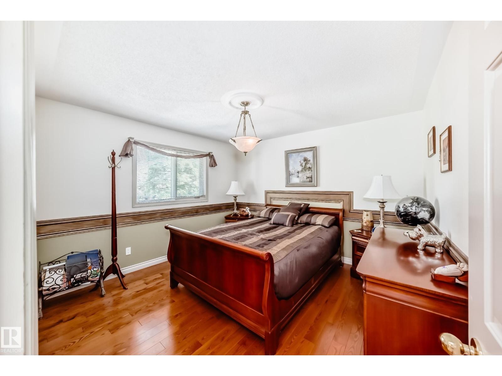 17416 53 AV NW - 39