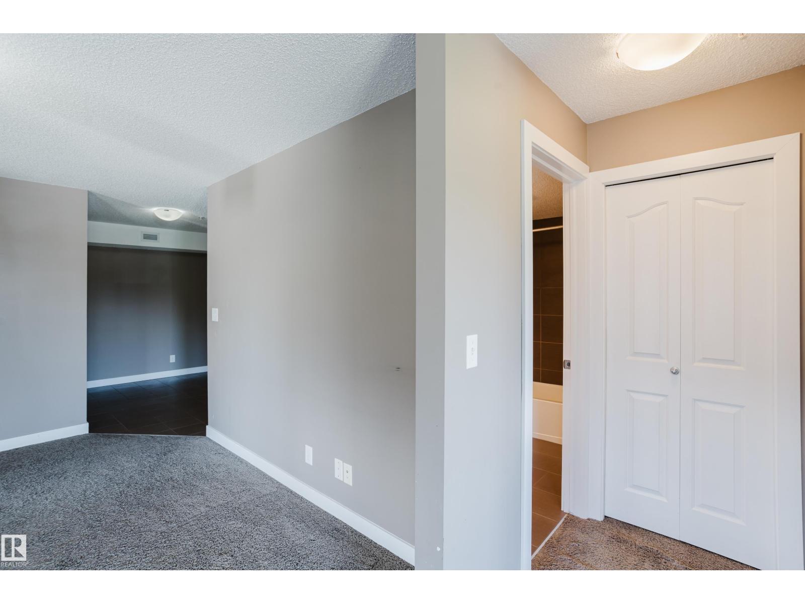 #301 11820 22 AV SW - 39