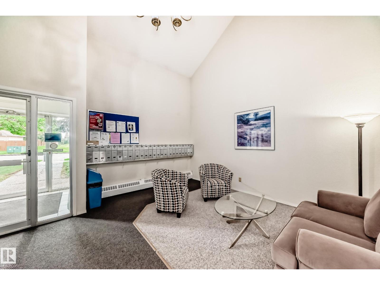 #403 11020 19 AV NW NW - 55