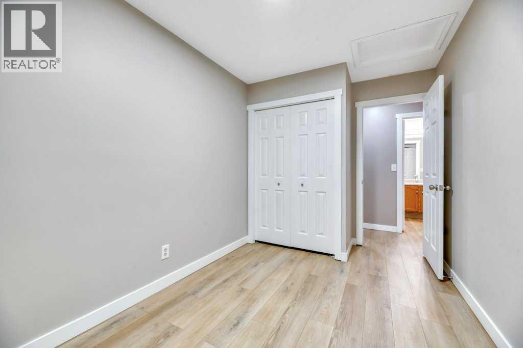 119 Strathaven Crescent — photo 25